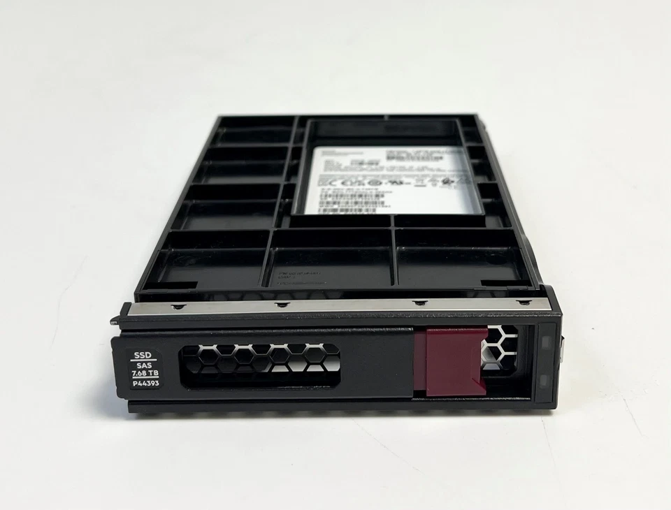 HPE 7.68TB 12G P43312-B21 SAS LFF (3.5-inch) RI LPC DX SSD