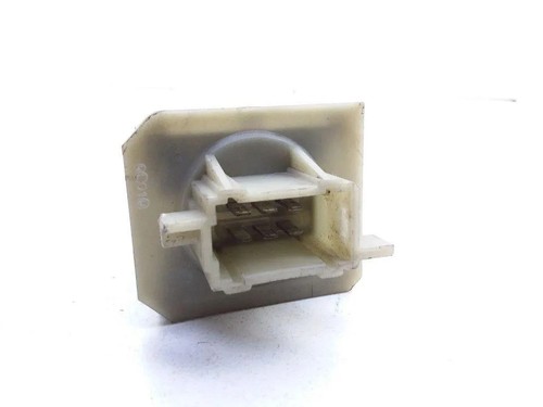 PEUGEOT 307 3A/C Blower Fan Relay 38574 1.40 Diesel 50kw 2002 20373976