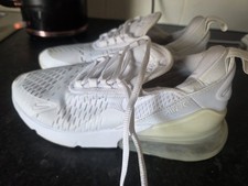 ​Nike Air 270  Triple White TRAINERS UK 5 NICE CON