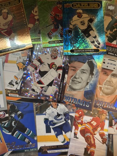 Hockey 100 Card Lot Rookies, Parallels, Memorabilia, Autos,Numbered Cards(Desc!)