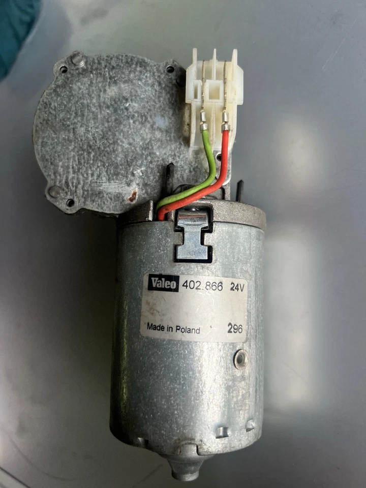 Motor Valeo 402.866 24V - Image 3 of 4