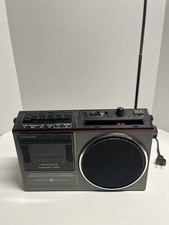 General Electric 3-5233A - Portable AM/FM Radio Cassette Recorder Tested - READ