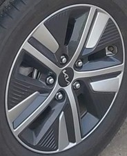 2022 Niro OE Wheel 16x6-1/2 5 Spoke Open Spoke Silver W/ Black Inserts Kia