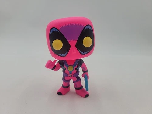 Funko Pop Marvel Black Light Pink Deadpool #801 Special Edition