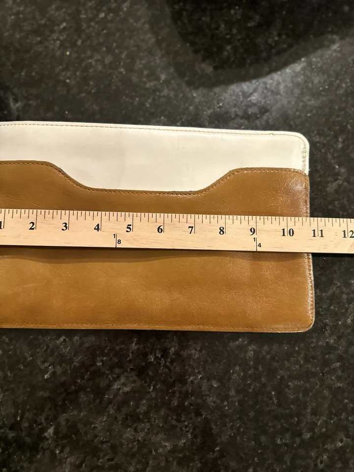 Muñequera clutch vintage de cuero marrón blanco Anne Klein para Calderón Foto 4 de 4