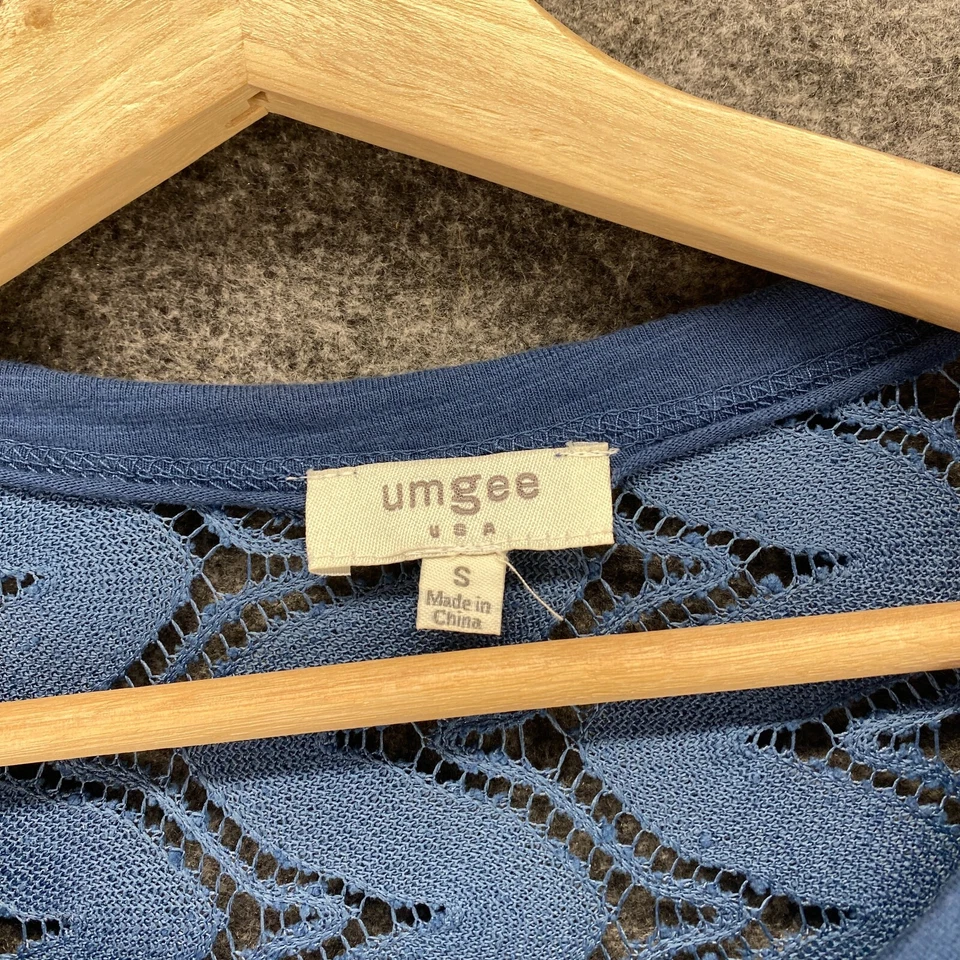Camiseta Umgee Mujer S Pequeña Azul Geométrica Crochet Manga Corta Cuello Redondo Algodón Foto 3 de 4