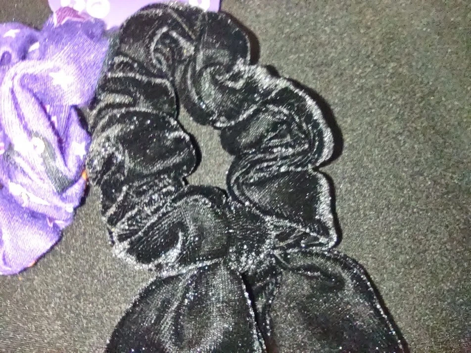 Set (2) Claire's Halloween Print Knotted Bow Hair Scrunchies Pumpkin Blue Black - Image 4 of 4