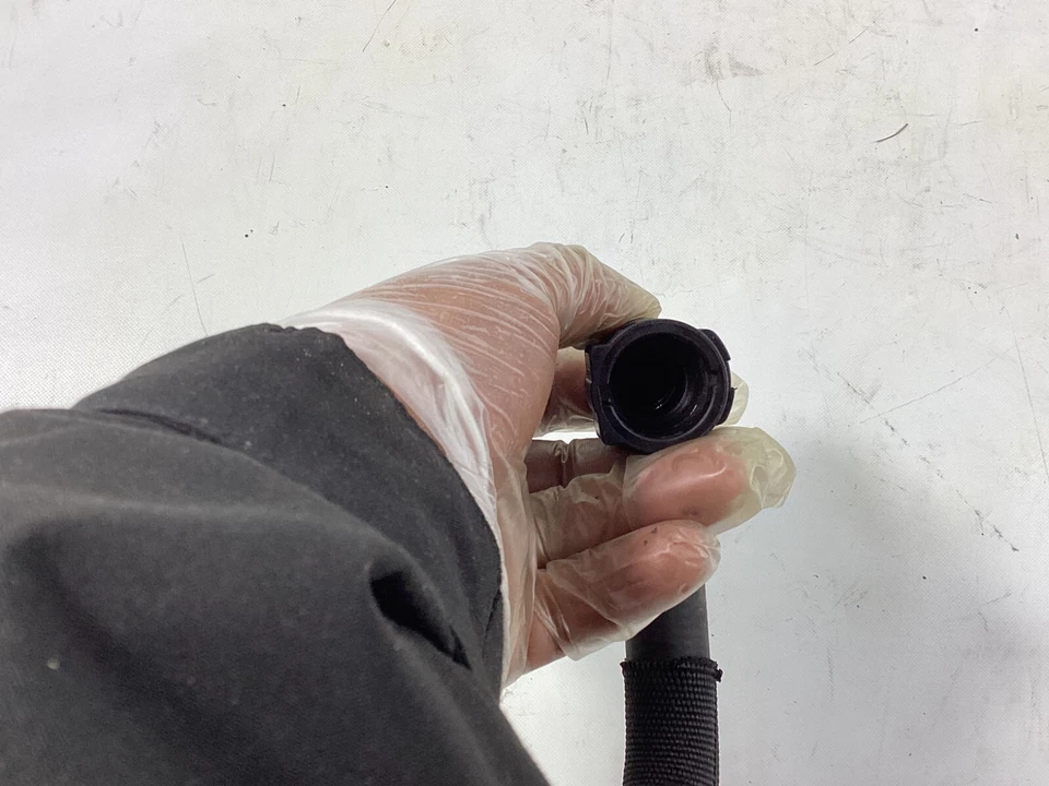 BMW 550i 650I XDRIVE 2012-2016 - Manguera de refrigerante / línea 7592652 OEM. Foto 4 de 4