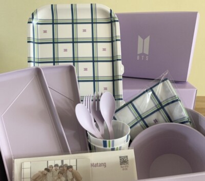 (Brandneu/verpackt) BTS Offizielle Merch Box 2. Picknickbox