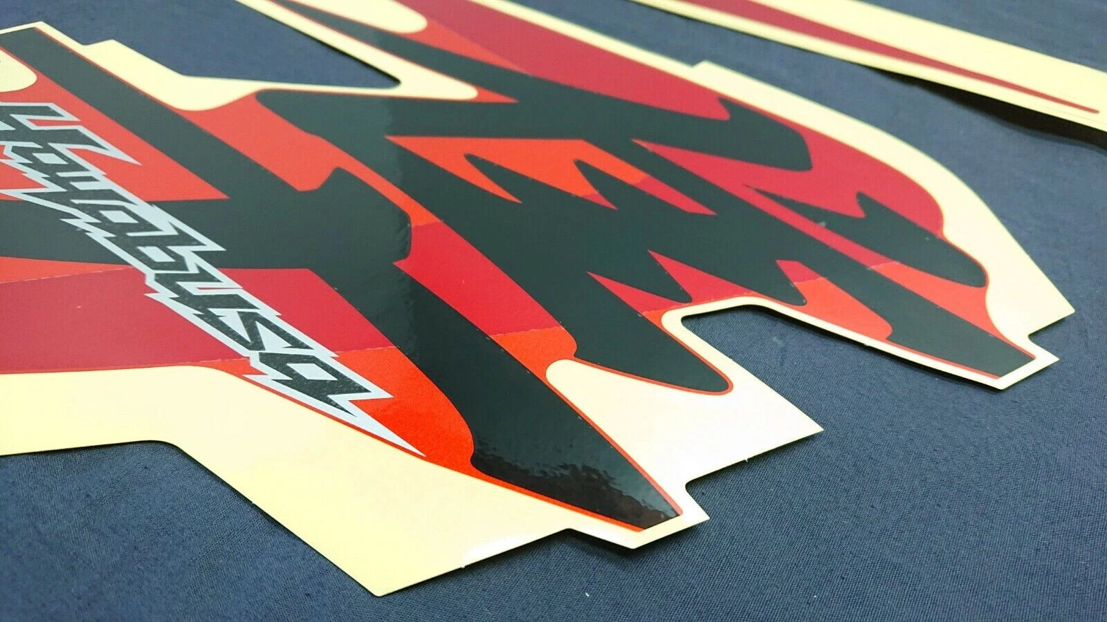 Picture 4 of 6