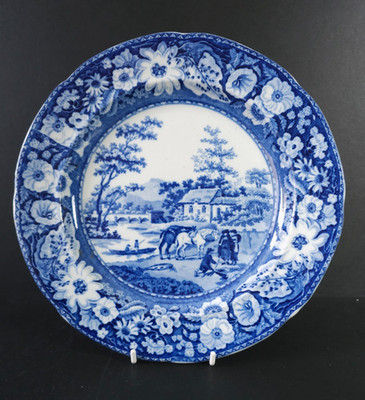 Adams blau-weiße Eisensteinplatte, '' Native Pattern'' um 1830.