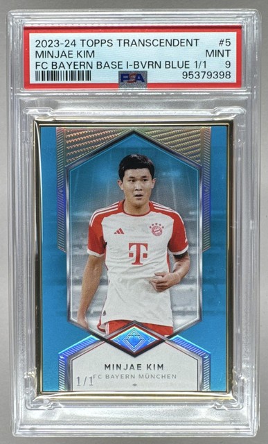 Minjae Kim 2023 Topps Transcendent FC Bayern München Blue Framed Auto 1/1 PSA 9