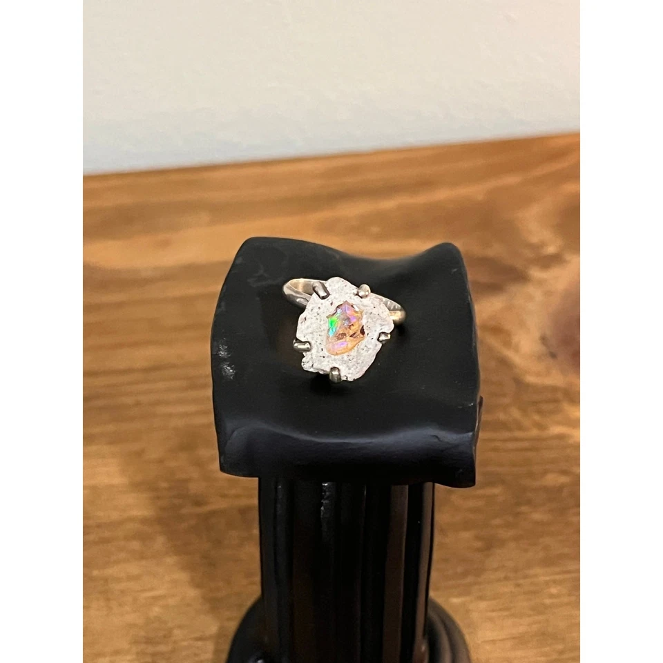 Unique Boho Aura Quartz Druzy Ring, Size 6 – Perfect Holiday Gift! - Image 4 of 4