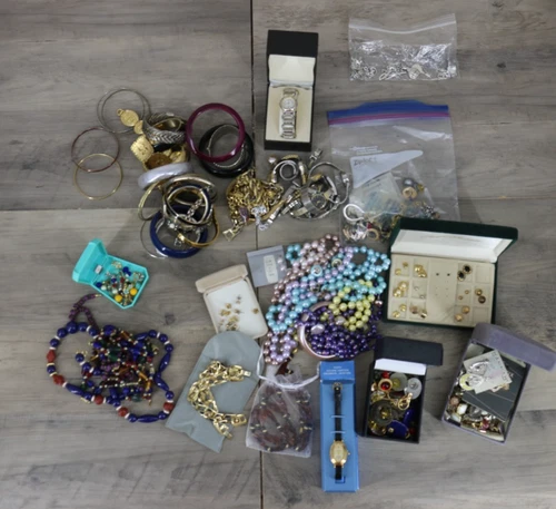 Vintage Costume Jewelry Lot Mixed Watches Necklaces Bracelets Earrings Wear