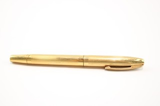 Pluma Estilográfica Imperial Sheaffer De Colección Escritura Oro 14ct Plumín Placa de Oro Carcasa