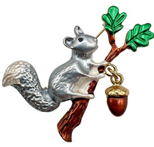 T5-2436 BROOCH GOLD TONE PIN 2" ENAMEL SQUIRREL ANIMAL ACORN