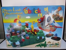 SCATOLA COSTRUZIONI ISOLA + VELIERO PIRATI ANNI '90