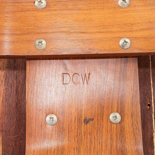 1952 Rare Herman Miller Eames DCW Dining Chair in Walnut with Black Leather Pads - Picture 5 of 12