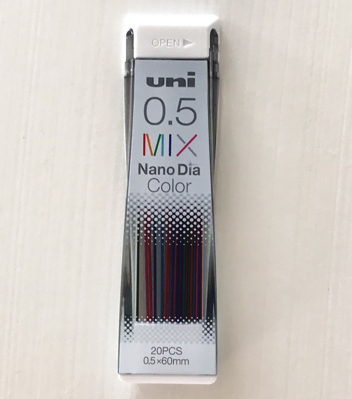 Uni NanoDia Farbminen – 0,5 Mm, 7 Farben Set | Mit ökologischen Haftnotizen