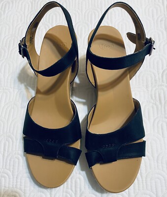 UGG Women's Cloverdale Black Leather Wedge Heel Sandal