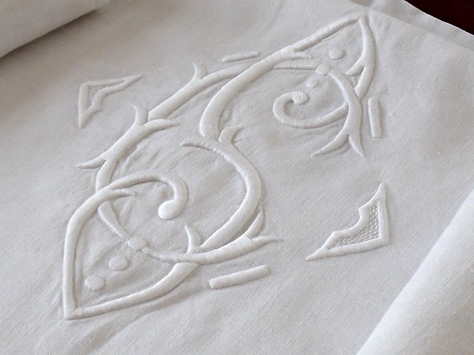 ancien drap blanc en fil brodé " G S " 295  x 230 - Photo 2/4