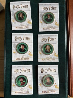HARRY POTTER KARTEN MIT MEDAILLEN DIE KAMMER DES GEHEIMNISSES **AUS LISTE AUSWÄHLEN** MÜNZE