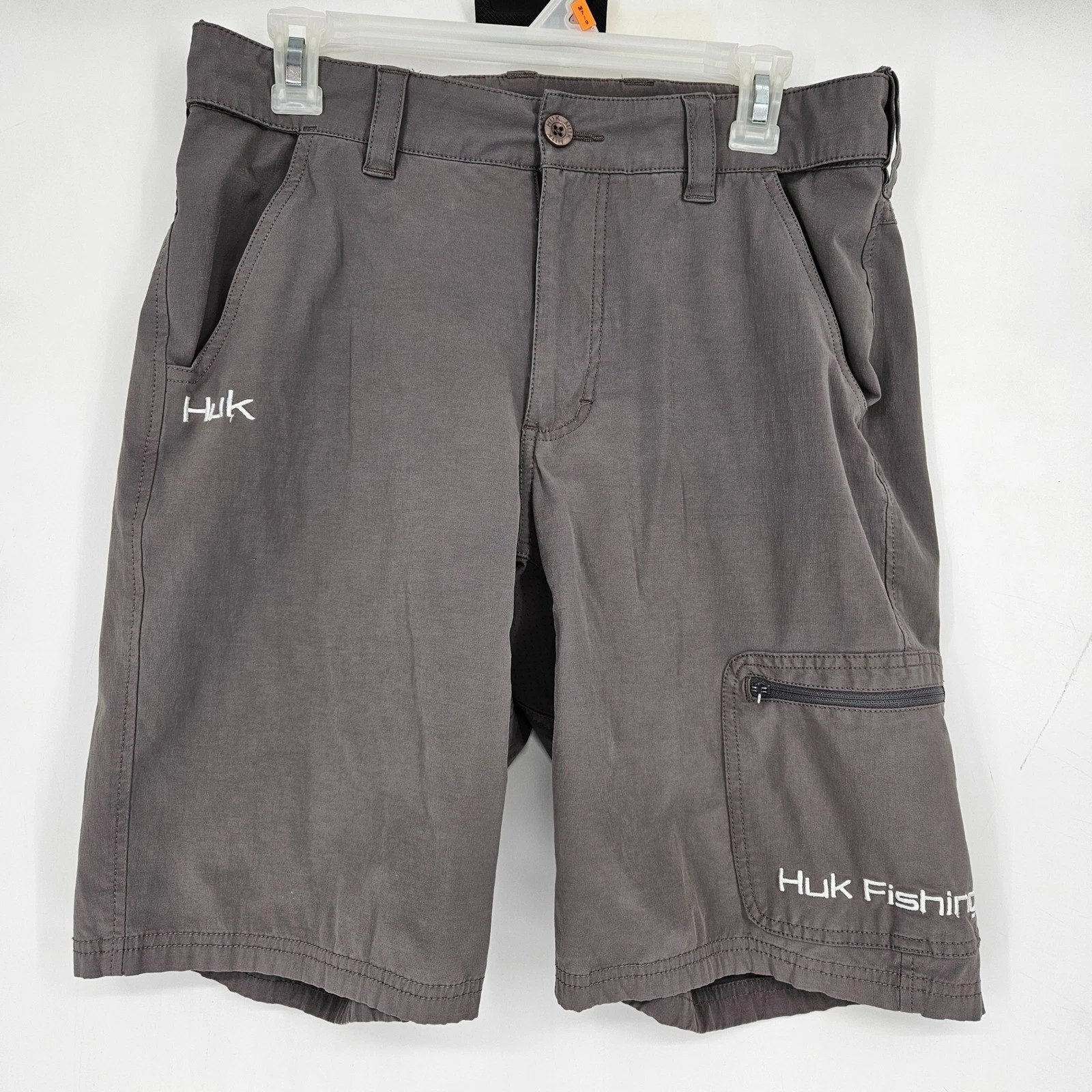 Huk Fishing Shorts Mens Medium Gray Cargos Utility Zip Outdoor Performance
Opens in a new window or