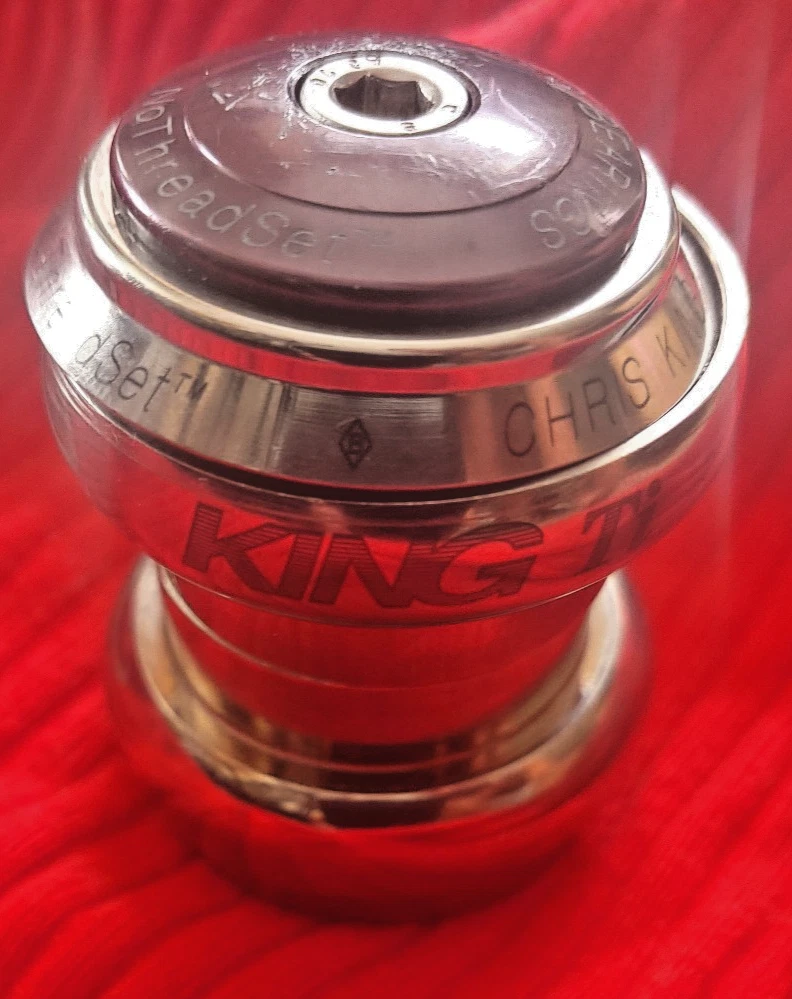 Chris King 1 1/8 in Steerer Tube Diameter Bicycle Headsets for