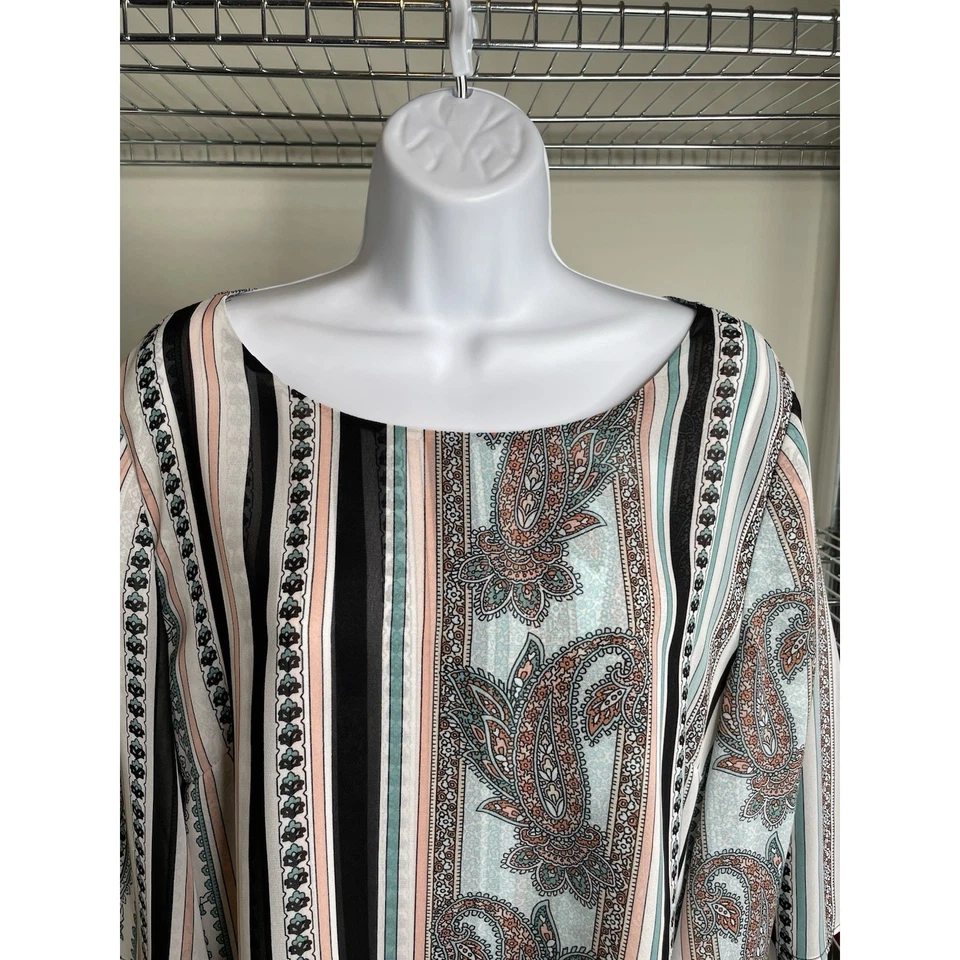 Top de mujer Chico de cachemira con mangas en capas talla 2 grande fluido boho dobladillo de encaje Foto 3 de 4