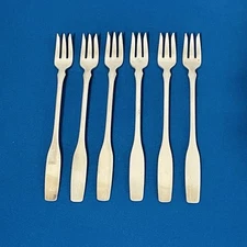 Oneida Ltd. Silversmith Paul Revere Stainless Set Of 6 Cocktail Forks 6”