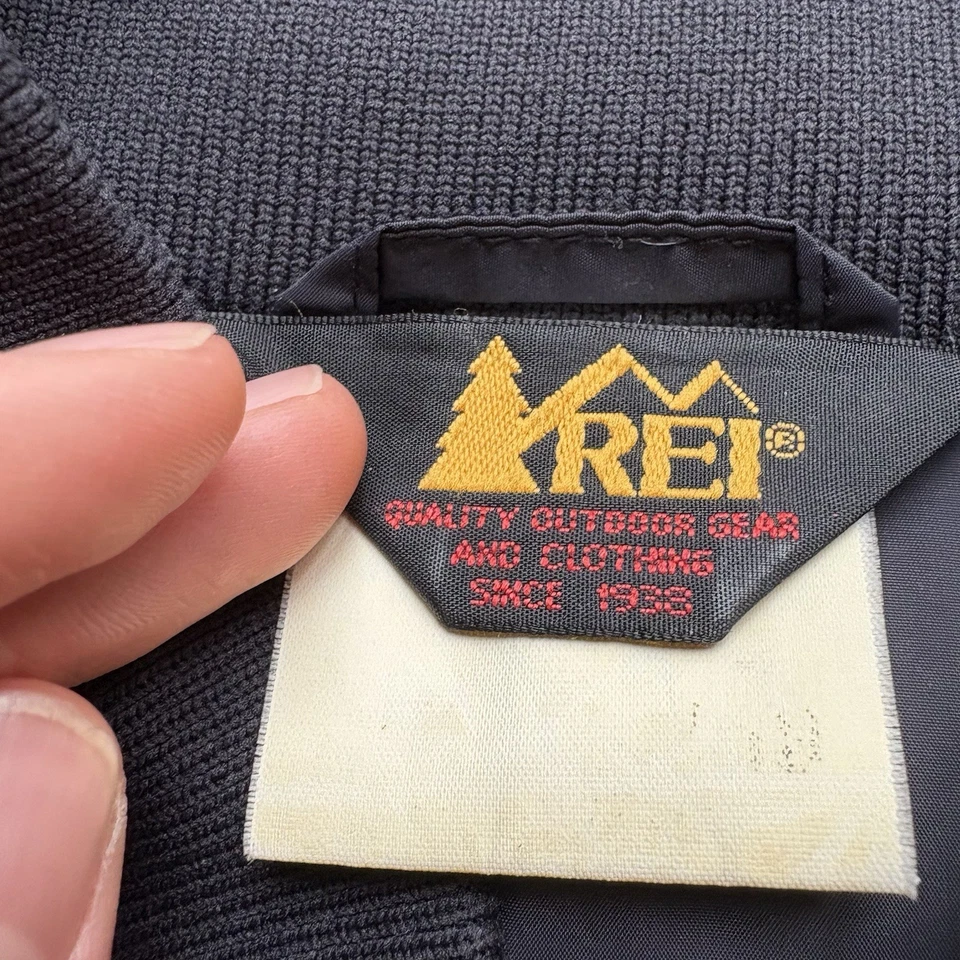 Chaqueta acolchada negra de plumón de ganso REI vintage L nailon resistente al agua bolsillo con cremallera Foto 4 de 4