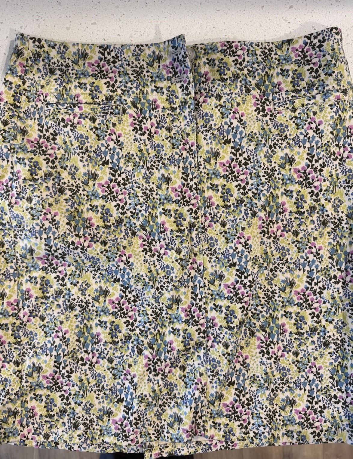 J. Jill Live-In Chino Skirt Women's Size 6 Petite White Floral