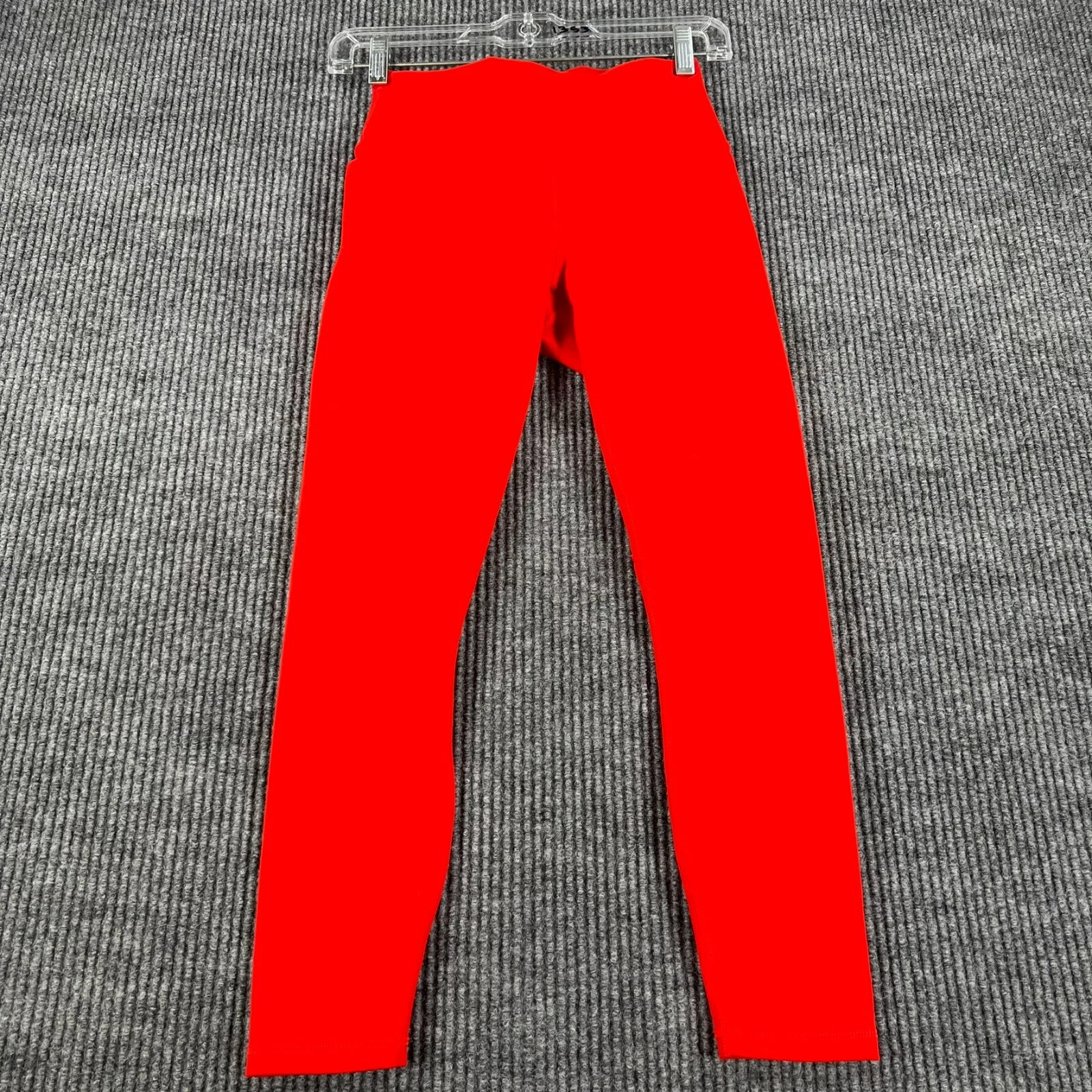 fabletics activewear design on back leggings