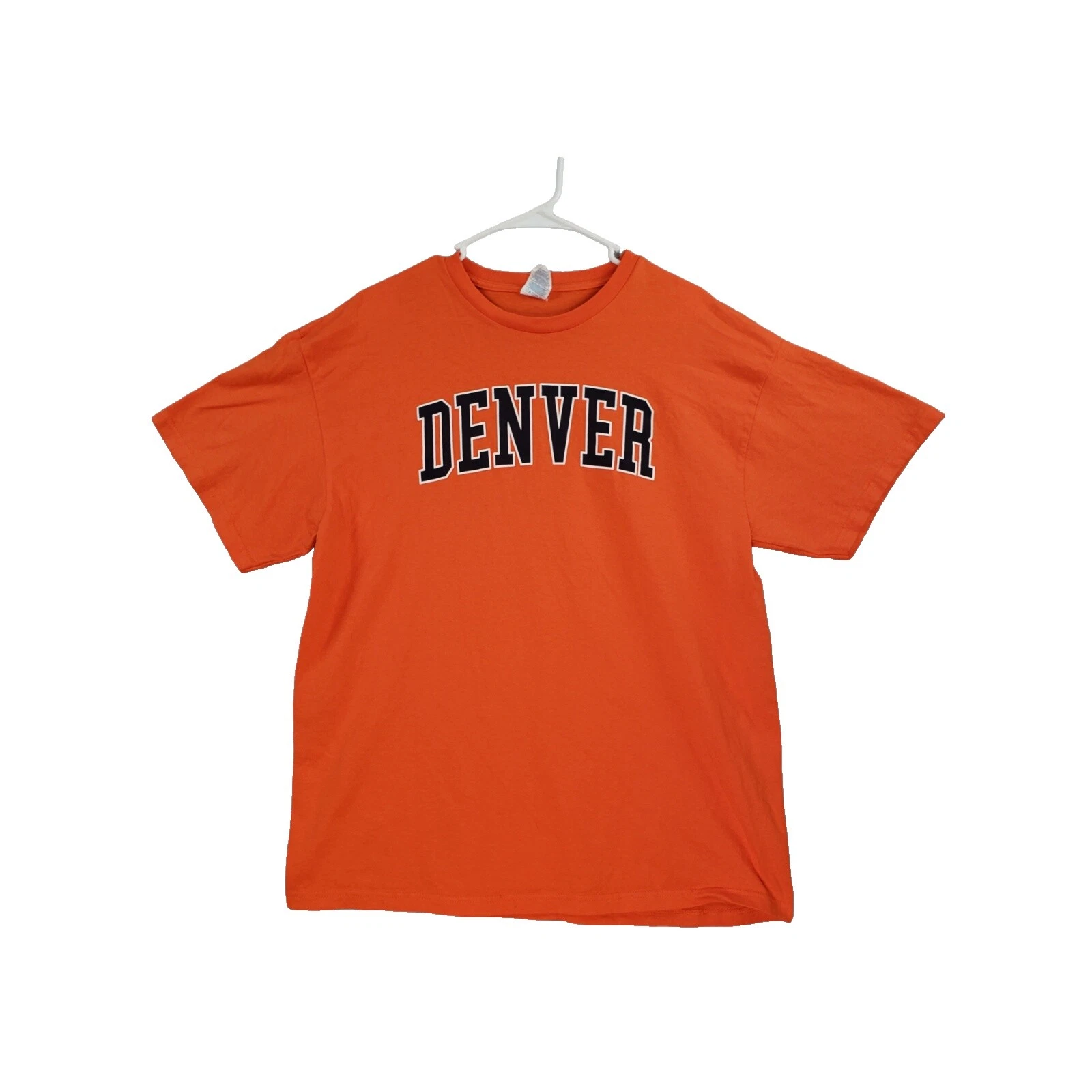 Ropa de tamaño regular Delta para hombres