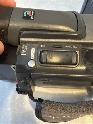 Sony DSR-PD100A Compact Professional DV With 2 Batteries Tested