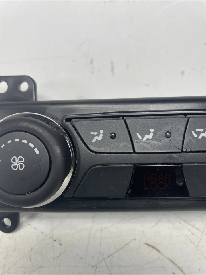 Ford Explorer 2011-2014 fabricante de equipos originales climatización calefacción aire acondicionado temperatura climatización Foto 3 de 4