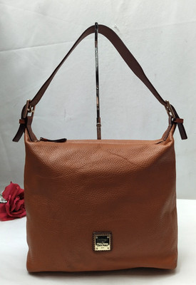 Dooney & Bourke Brown Pebbled Leather Zipper Closure Honbo Shoulder Bag