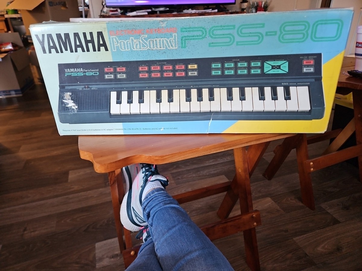 Br1 Yamaha PortaSound Pss-80 32 Mini Key Keyboard Digital