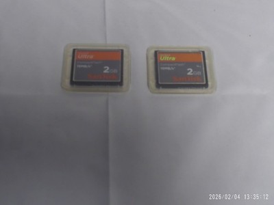 'Pre-Owned' Lot of 2 SanDisk 2GB 15MB's CF Compact Flash Gen. Memory Cards