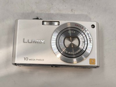 Panasonic Lumix DMC-FX37 10MP Kamera Für Teile Silber