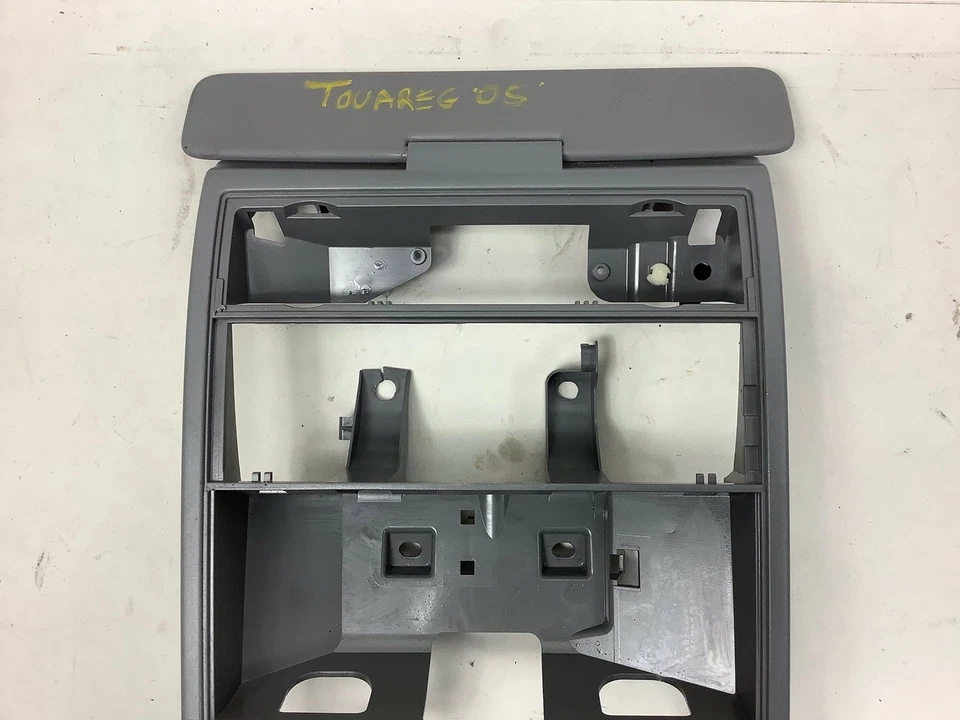 Volkswagen Touareg 2005 7L techo superior delantero cúpula luz bisel moldura OEM+ Foto 2 de 4