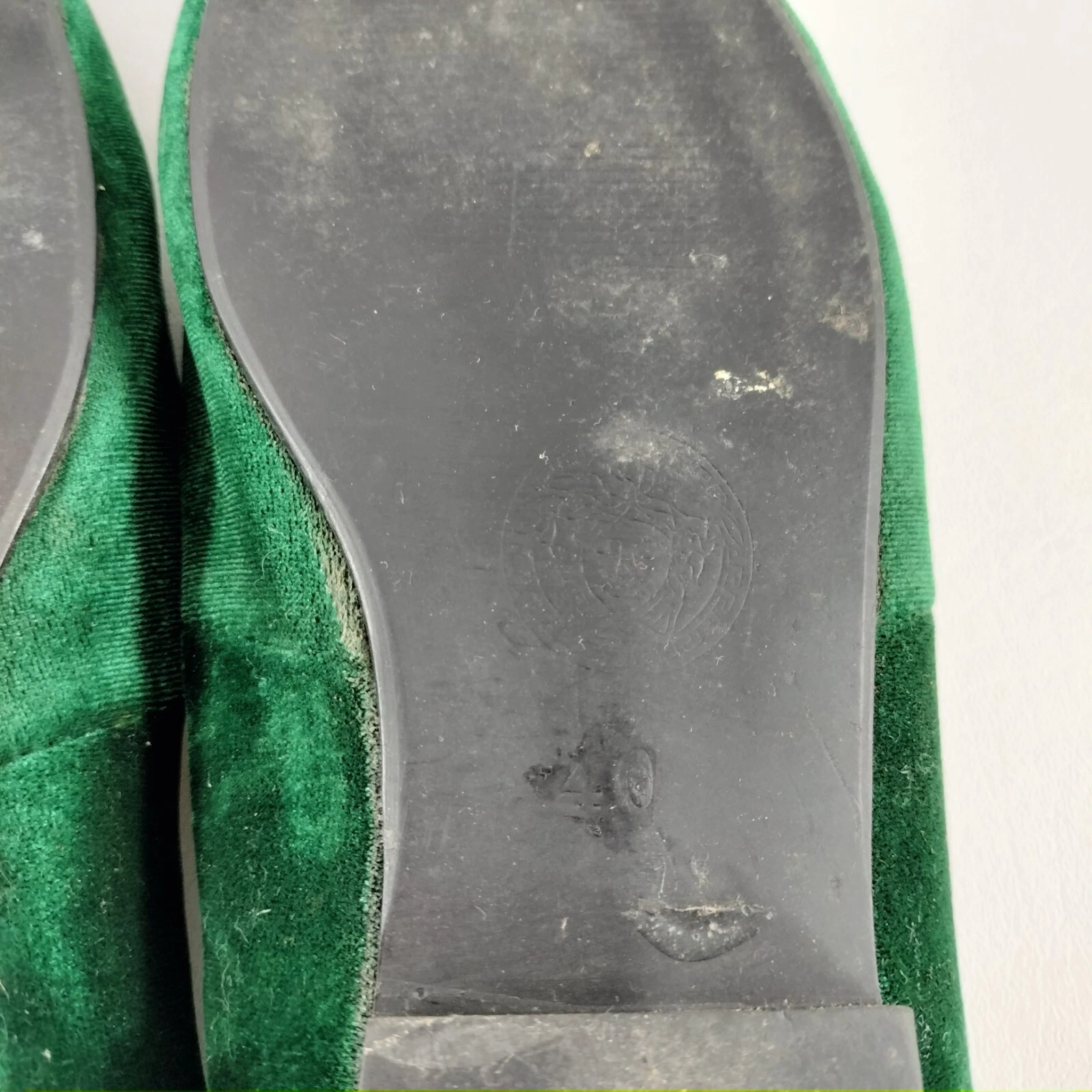 Mocassini slip on Versace in velluto verde da uomo taglia EU 40 US 7 5