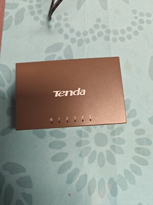 Tenda TEG1005D 5 Porte Gigabit Ethernet Switch