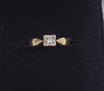 9ct 375 White Gold Diamond Solitaire Engagement Ring UK