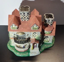 Partylite Exclusive-The Bristol House-Olde World Village, #3 Tea Light House