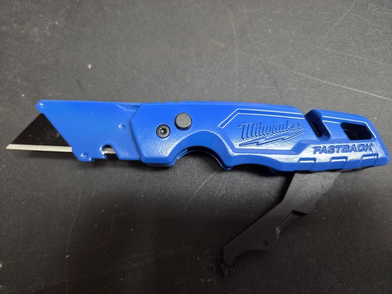 Milwaukee FASTBACK Custom Utility Knife Custom Powder-Coated