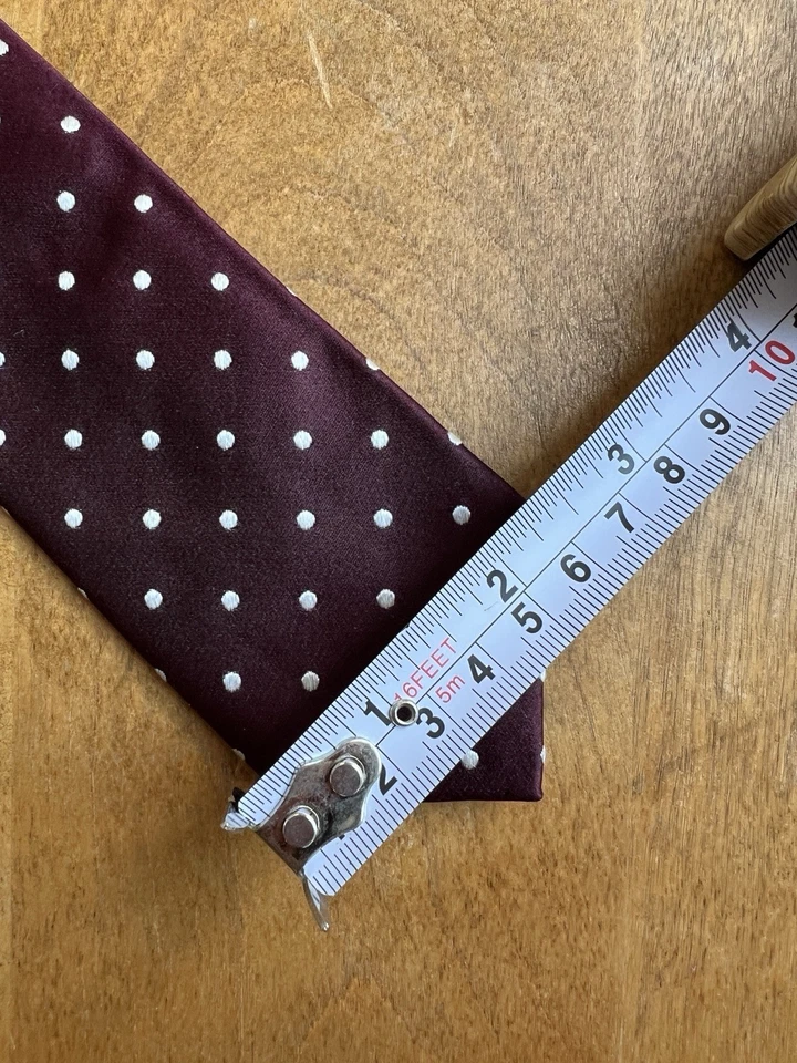 Paul Smith 100% Silk Skinny Necktie ITALY Luxury Polka Dot Maroon White Dots EUC - Image 2 of 3