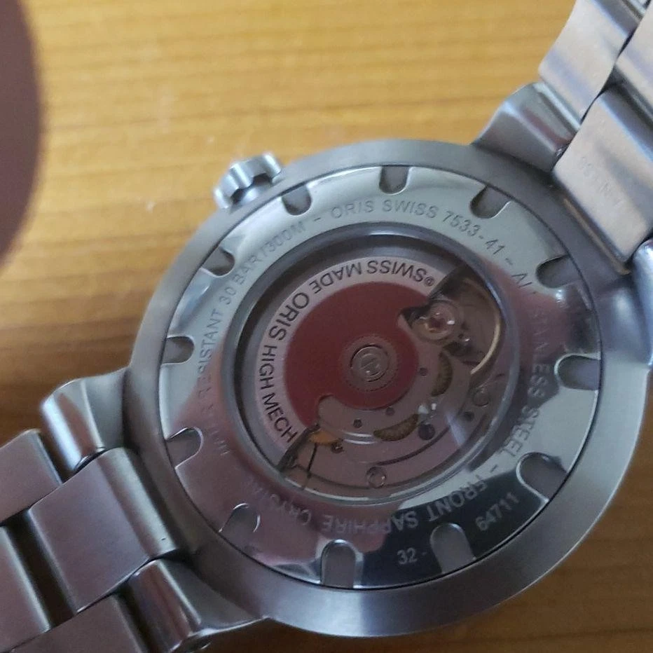 Oris Aquis Diver's Date Automatic Black Round Dial Watch Silver Band Used - Image 2 of 4