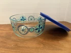Vintage Pyrex Turquoise And Blue Medallion Pinwheel Bowl 7201 W/ Lid