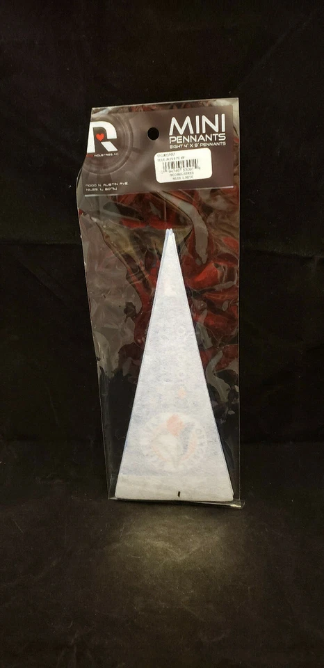 TORONTO BLUE JAYS MINI PENNANT SET 8 PENNANTS PIECES NEW IN PACKAGE - Image 2 of 4